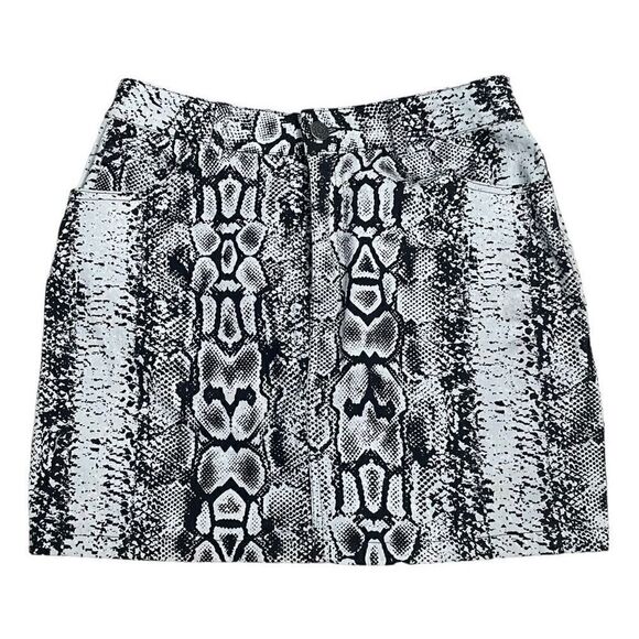 Urban Outfitters Motel Women’s Small Black Grey Snakeskin Print Mini Skirt - Picture 9 of 9